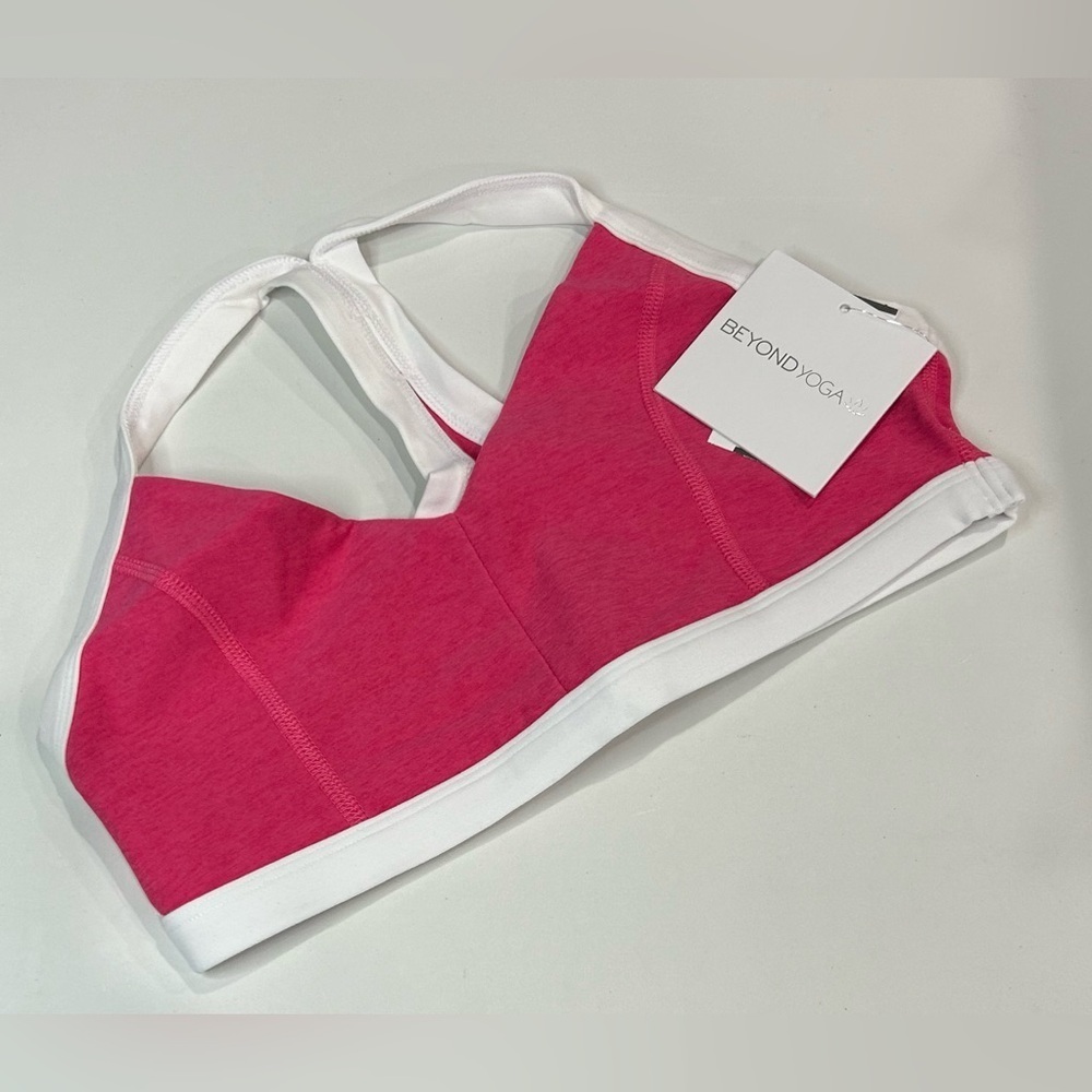 Beyond Yoga Women's XL Spacedye Outlines Bra Pink White Contrast Stripe NWT